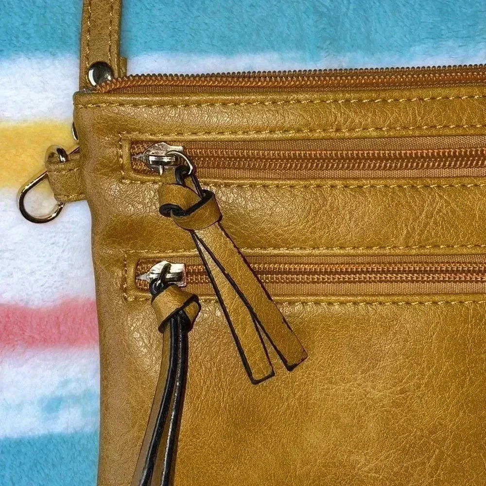 Crossbody purse - Picture 2 of 6